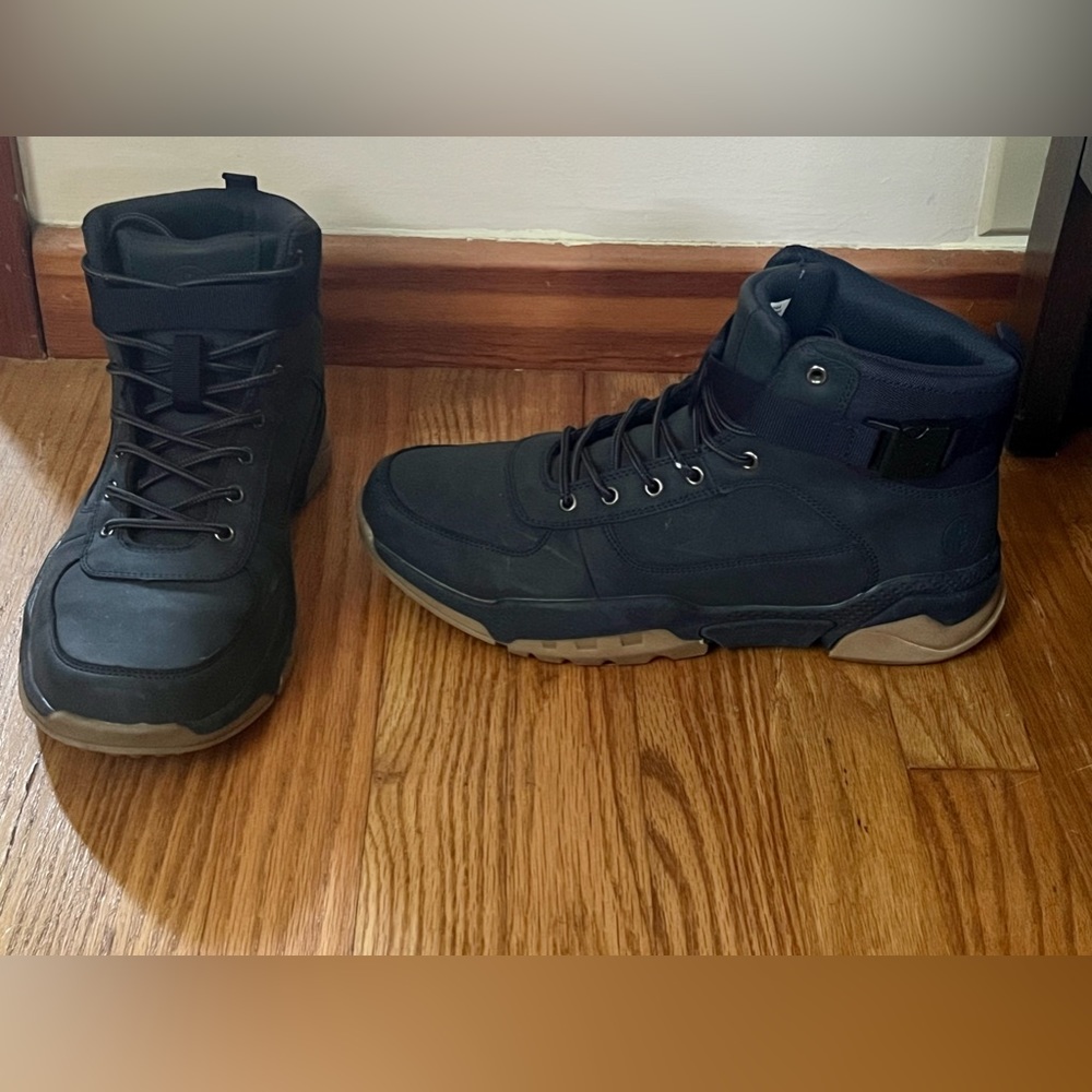 Reserved Footwear Men’s Dark Blue Casual Boots.